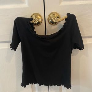 Lettuce edge off shoulder top never worn